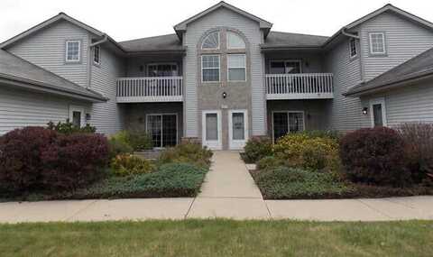 Betzer Rd, Unit H, Delavan, WI 53115