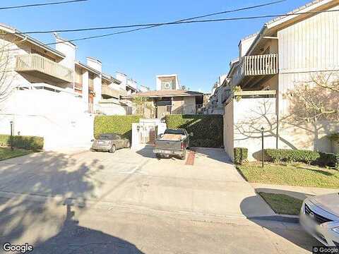 Rose Ave, Signal Hill, CA 90755