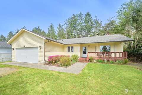 Gile Place, Long Beach, WA 98631