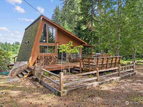 E Timberlakes Drive, Shelton, WA 98584