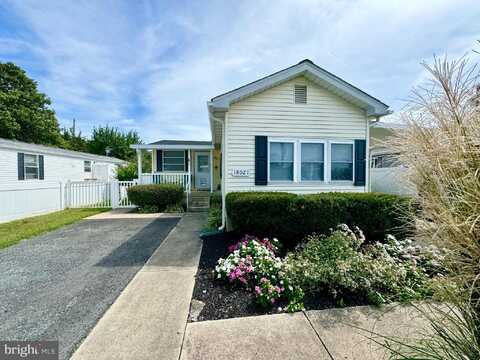 18021 HOWARD DRIVE, REHOBOTH BEACH, DE 19971