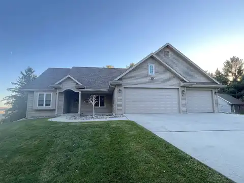 Willow Lawn, FOND DU LAC, WI 54937