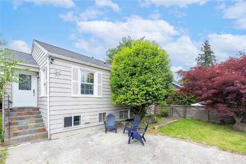 Sw Beveridge Place, Seattle, WA 98136