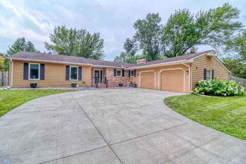 37Th, MOORHEAD, MN 56560