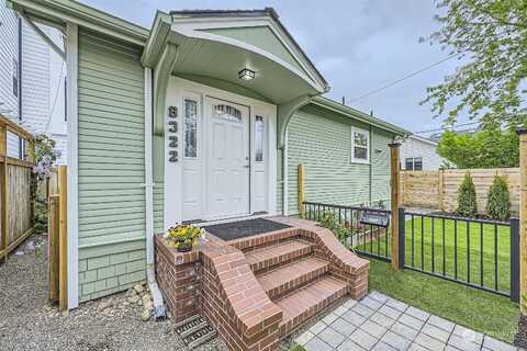 28Th Avenue Nw, Seattle, WA 98117