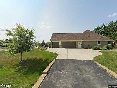 Oak Knoll, JACKSON, WI 53037