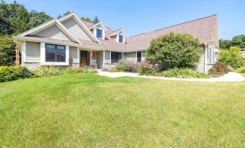 Oak Knoll, JACKSON, WI 53037