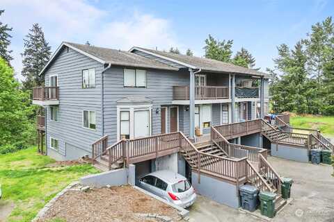 105Th Avenue Ct E, Puyallup, WA 98374