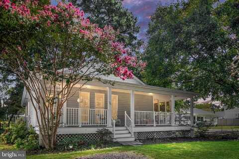 126 5TH STREET, COLONIAL BEACH, VA 22443