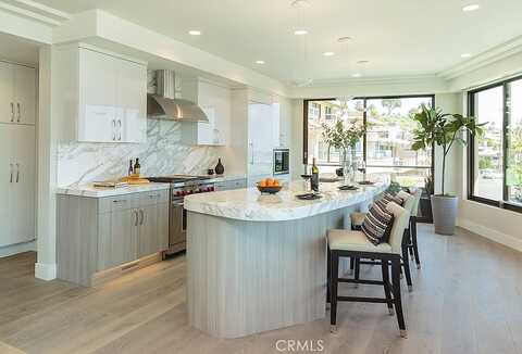 Breakers, CORONA DEL MAR, CA 92625