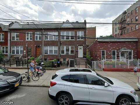 Ovington, BROOKLYN, NY 11209