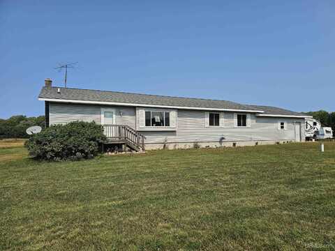 5994 W N Kendall, Manistique, MI 49854