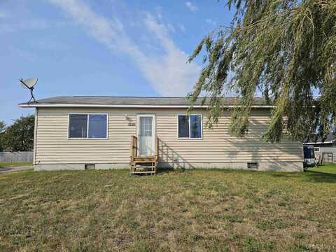 2620 8th Avenue South, Escanaba, MI 49829