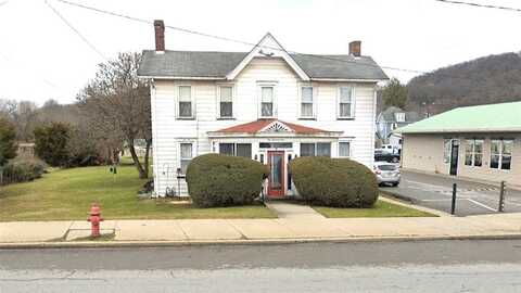 109 E Main St., Evans City, PA 16033