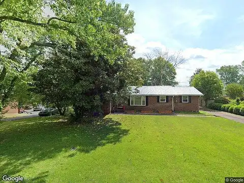 Woods, COLUMBIA, TN 38401