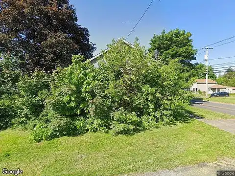 Vine, LOCKPORT, NY 14094