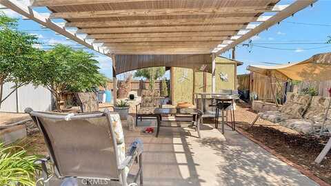 Chamberlaine, ADELANTO, CA 92301