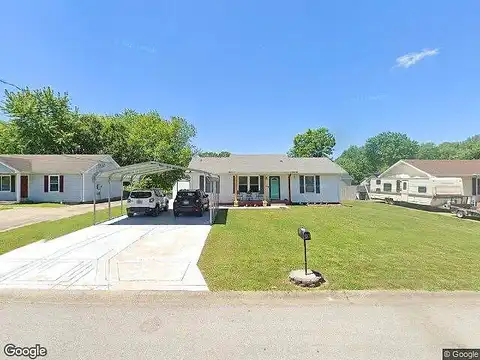 Danielle, CLARKSVILLE, TN 37042