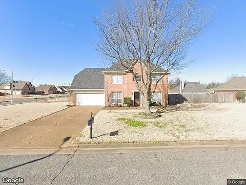 Robin Crest, MEMPHIS, TN 38125