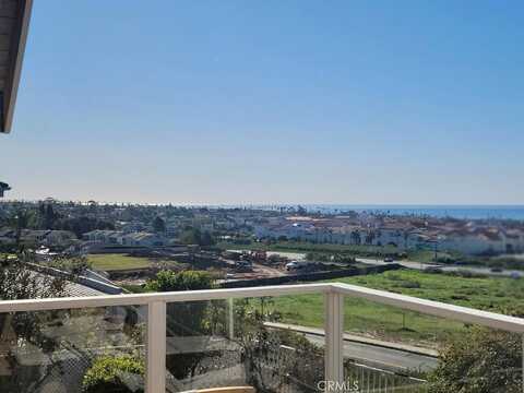 Avenida Oliva, SAN CLEMENTE, CA 92673