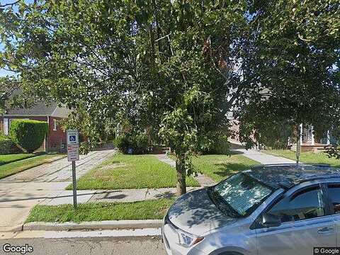 Pine, ELMONT, NY 11003