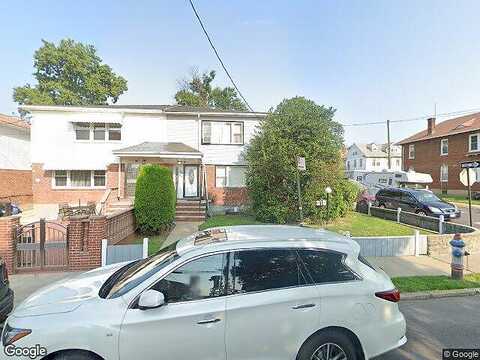 31St, EAST ELMHURST, NY 11369