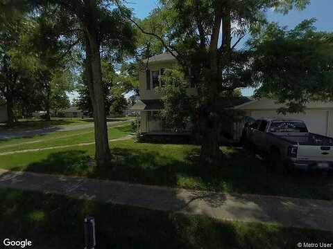 1St South, MOUNT OLIVE, IL 62069