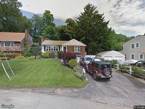 Pearwood, HUNTINGTON STATION, NY 11746