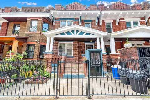 Sunnyside, BROOKLYN, NY 11207