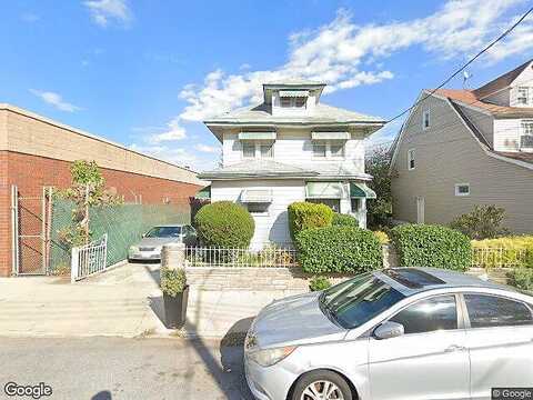 195Th, SAINT ALBANS, NY 11412