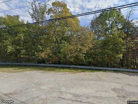 Railroad St, NO HUNTINGDON, PA 15642