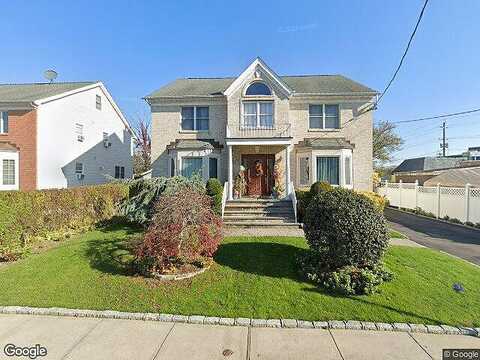 Hartwell, WOODMERE, NY 11598