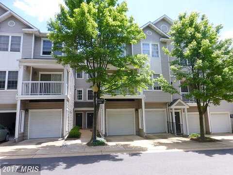 Fair Briar, FAIRFAX, VA 22033