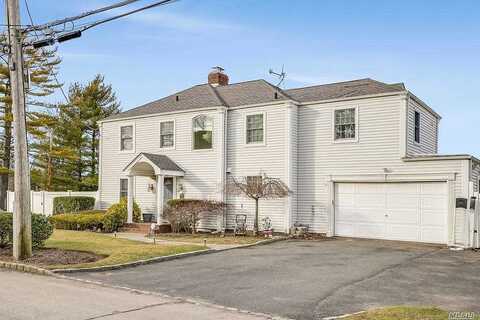 Combs, WOODMERE, NY 11598