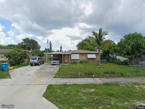 3Rd, BOYNTON BEACH, FL 33435