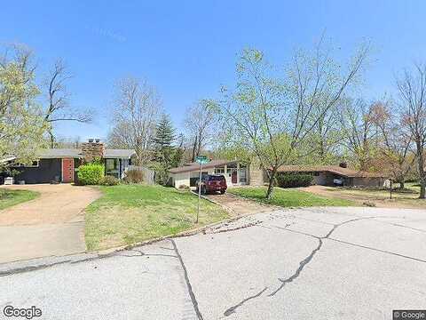 Trelane, SAINT LOUIS, MO 63126