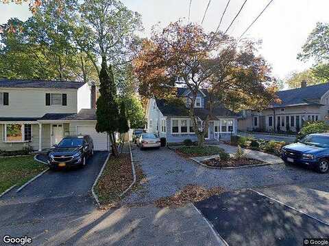 17Th, HUNTINGTON STATION, NY 11746