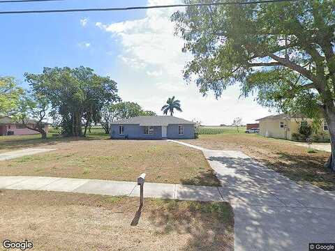 Main, PAHOKEE, FL 33476