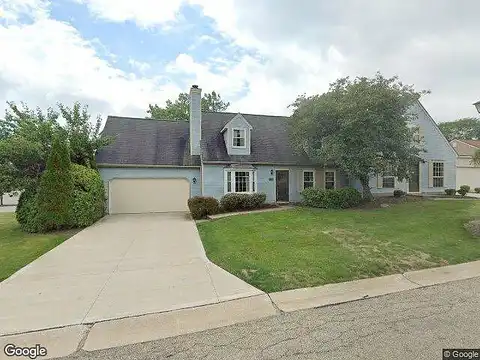 Stone Creek Ln, TWINSBURG, OH 44087