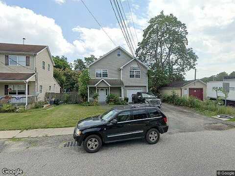 Richard, ISLIP TERRACE, NY 11752