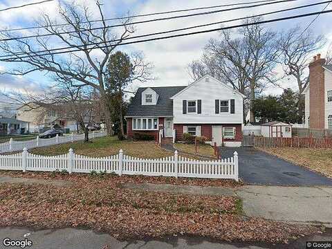 2Nd, MERRICK, NY 11566