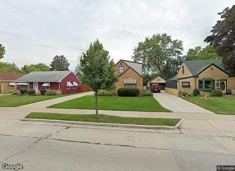 98Th, MILWAUKEE, WI 53227