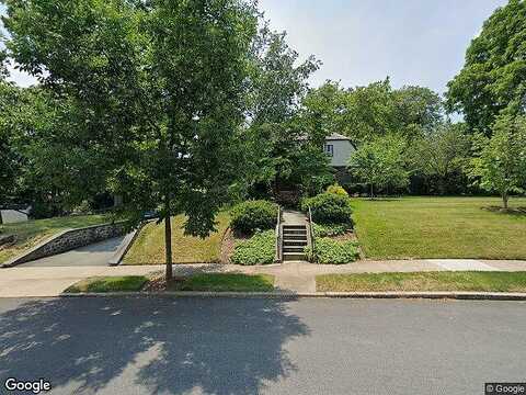 Manor, RIDGEWOOD, NJ 07450