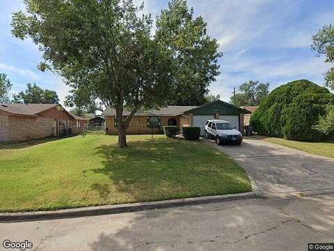 40Th, LAWTON, OK 73505