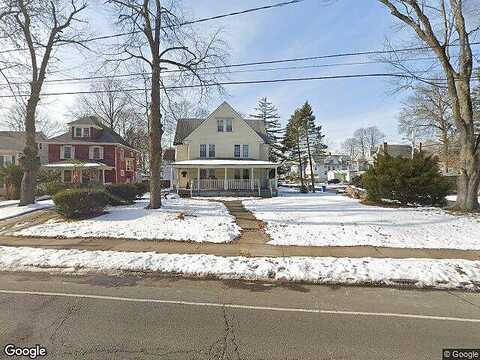 Ridgefield St, HARTFORD, CT 06112