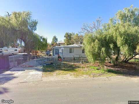 Circle, MENIFEE, CA 92587