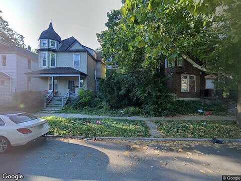 74Th, CHICAGO, IL 60649