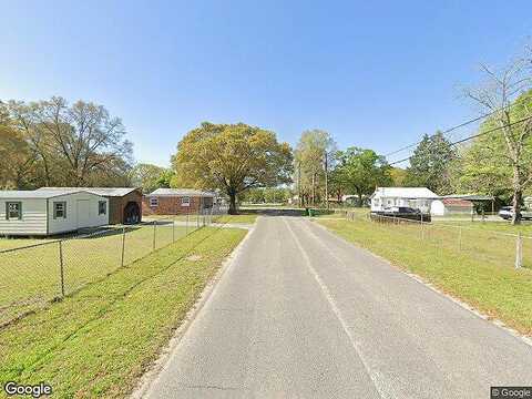 25Th, DEFUNIAK SPRINGS, FL 32435