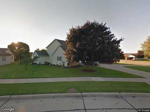 Fieldstone Ct, KAUKAUNA, WI 54130