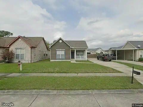 Village, MARRERO, LA 70072